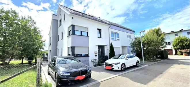 5 Zimmer Wohnung mit 126 m² in Stuttgart – Bild 2