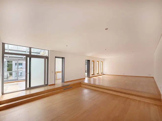 6 Zimmer Haus mit 281 m² in Berlin – Bild 4