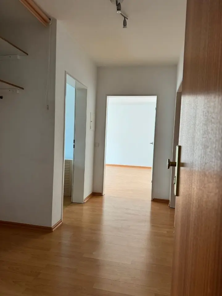 4 Zimmer Wohnung mit 83 m² in Neumünster – Bild 7