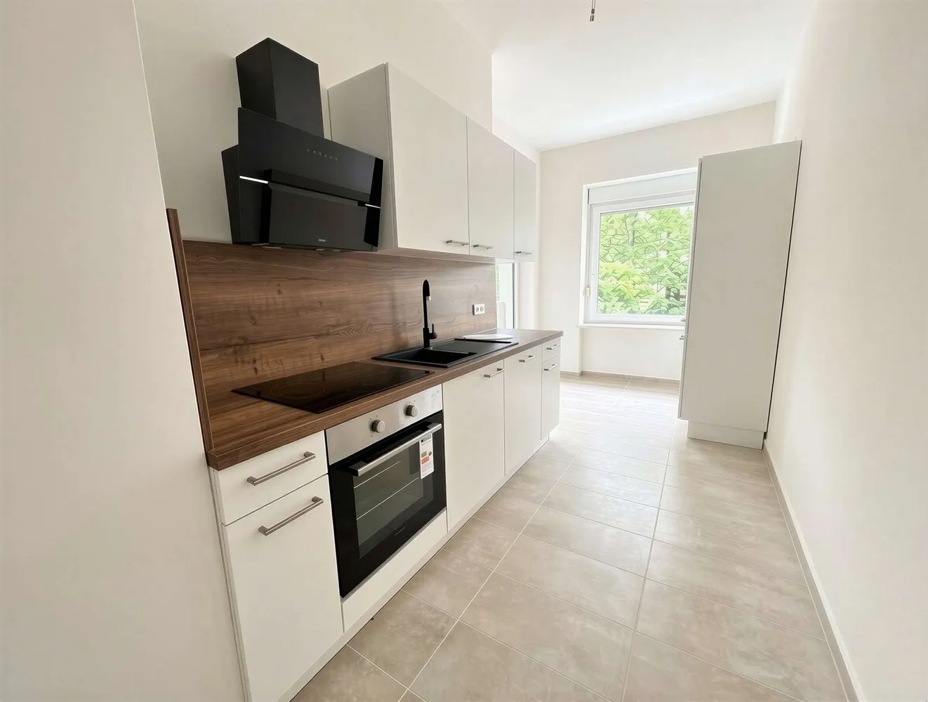 4 Zimmer Wohnung mit 98 m² in Leipzig – Bild 1