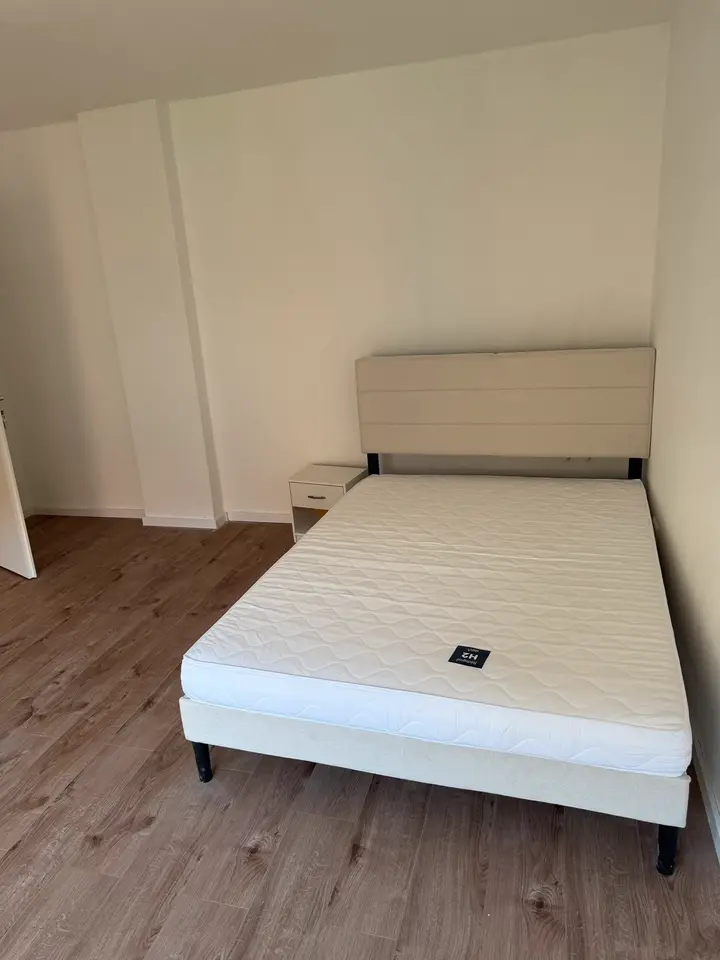 WG-Zimmer mit 85 m² in Ludwigshafen – Bild 1