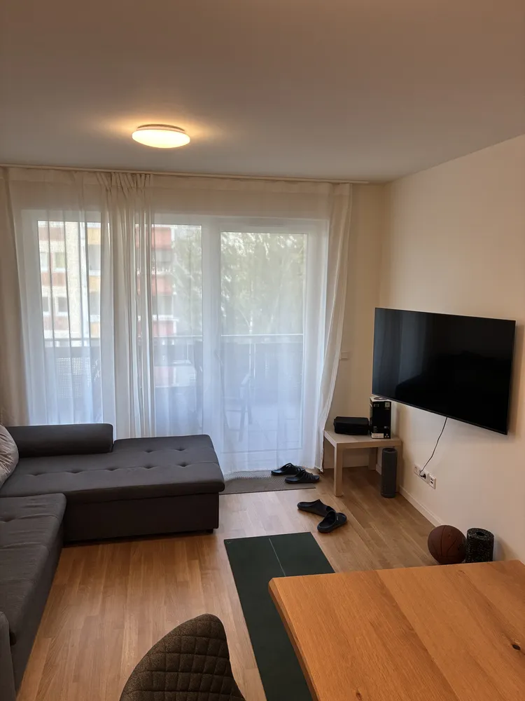 2 Zimmer Wohnung mit 56 m² in Rostock – Bild 2