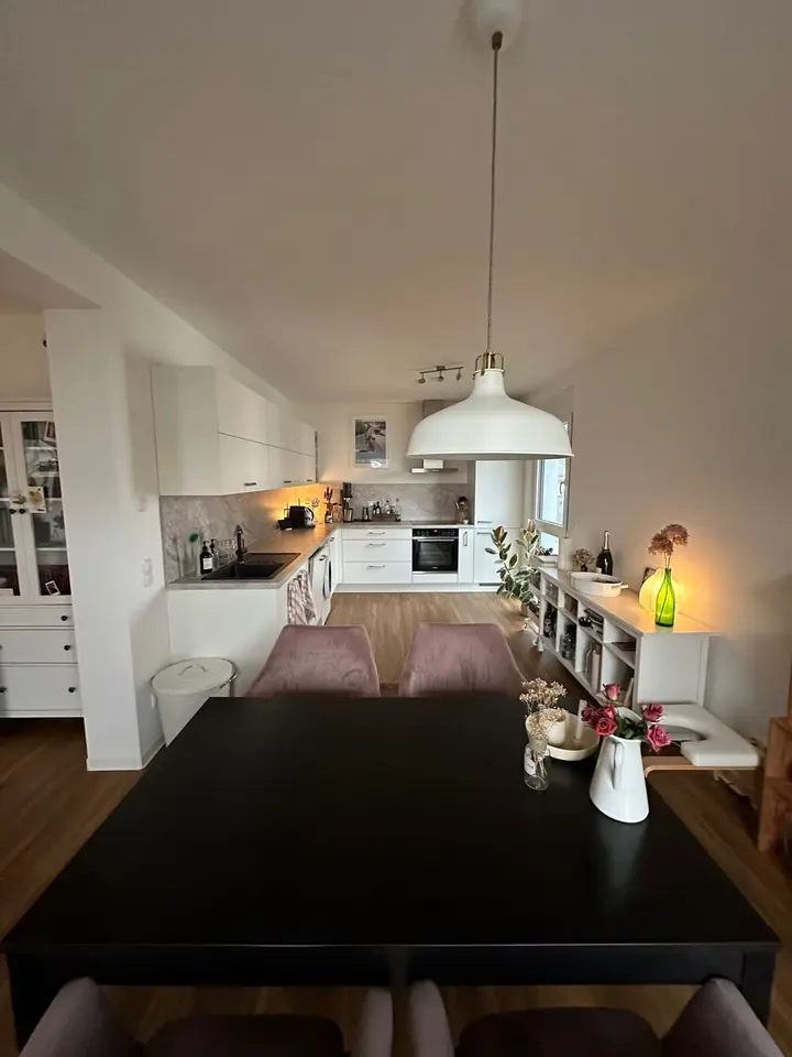 2 Zimmer Wohnung mit 67 m² in Offenbach – Bild 2