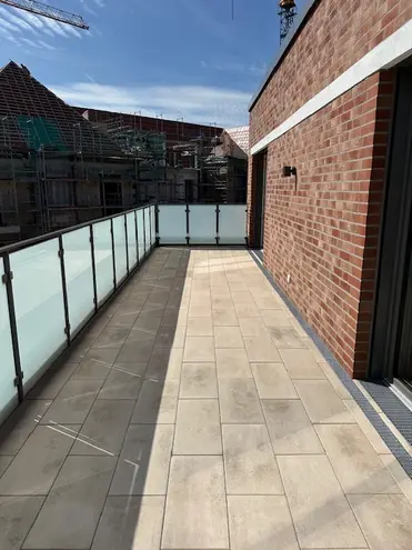 3 Zimmer Wohnung mit 107 m² in Hannover – Bild 2