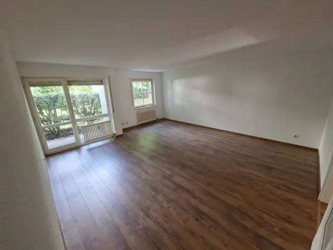 2 Zimmer Wohnung mit 52 m² in Karlsruhe – Bild 2