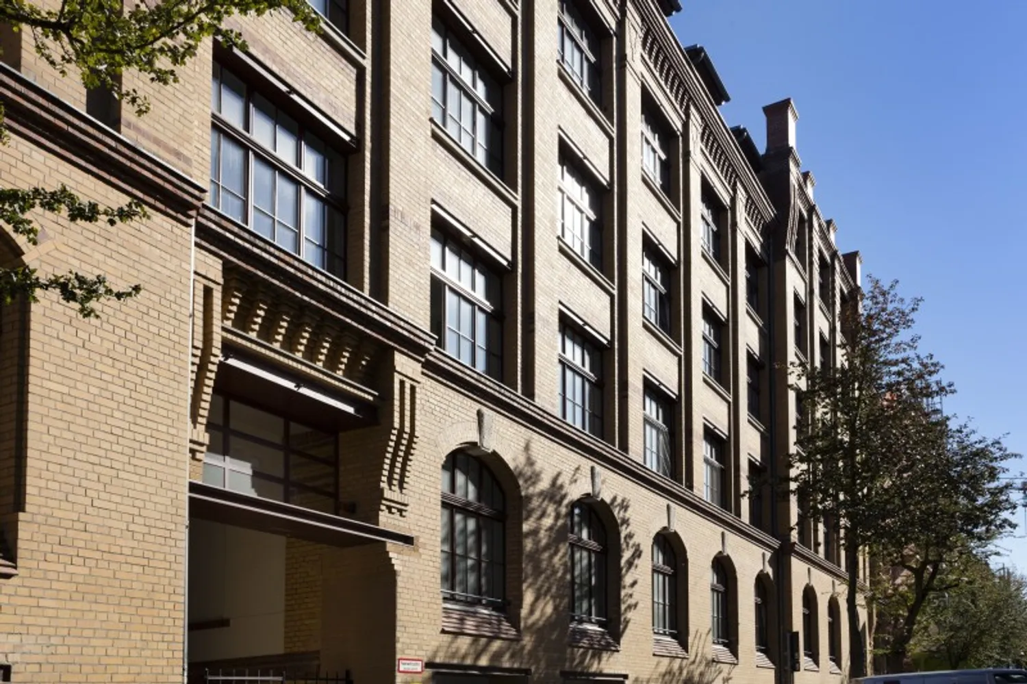 4 Zimmer Wohnung mit 130 m² in Leipzig – Bild 2