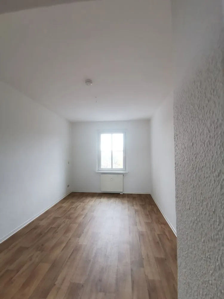 4 Zimmer Wohnung mit 99 m² in Dessau-Roßlau – Bild 8