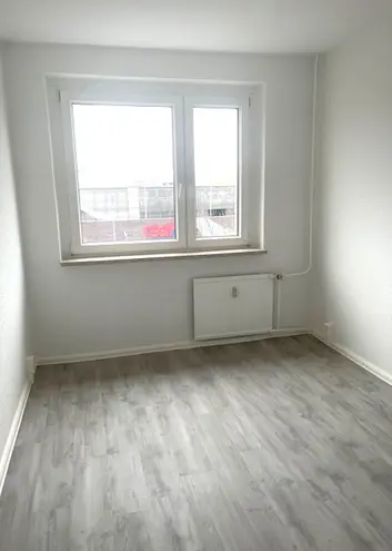 4 Zimmer Wohnung mit 63 m² in Halle (Saale) – Bild 7