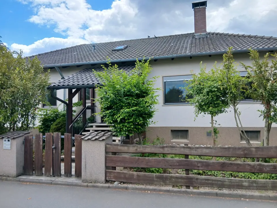 7 Zimmer Haus mit 192 m² in Ansbach – Bild 1