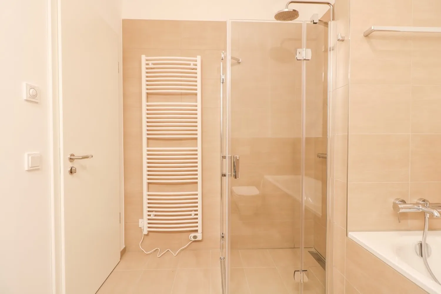2 Zimmer Wohnung mit 70 m² in Frankfurt am Main – Bild 6