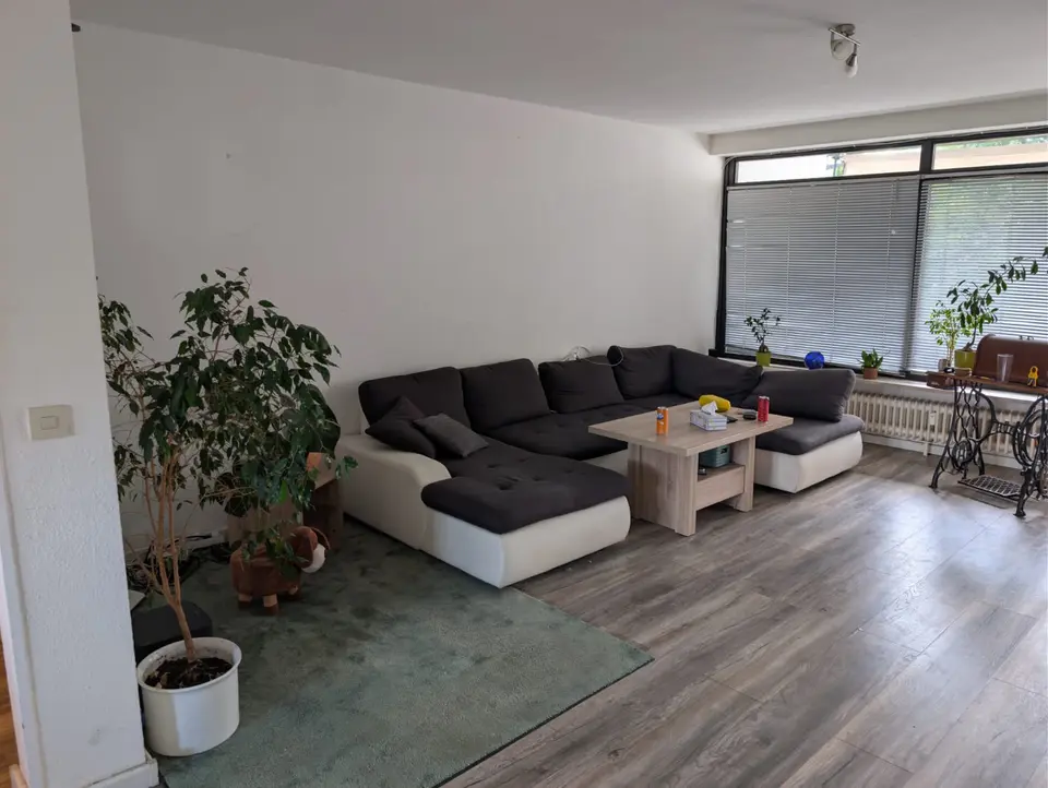 4 Zimmer Wohnung mit 86 m² in Lüneburg – Bild 1