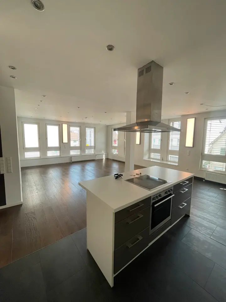 WG-Zimmer mit 148 m² in Stuttgart – Bild 1