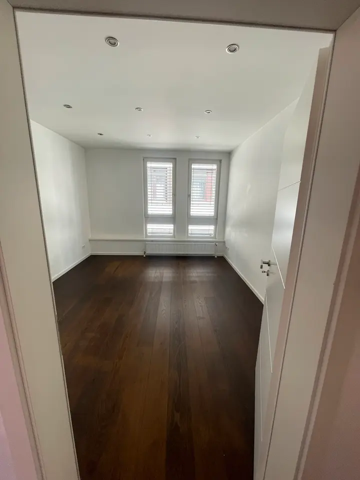 WG-Zimmer mit 148 m² in Stuttgart – Bild 8