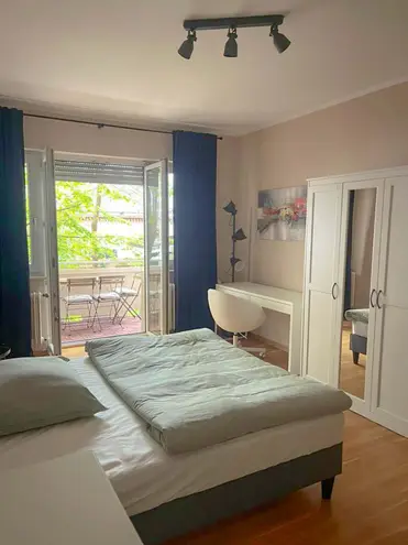 WG-Zimmer mit 30 m² in Frankfurt am Main – Bild 4