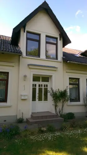 4 Zimmer Wohnung mit 108 m² in Kiel – Bild 2