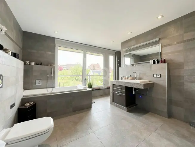 4 Zimmer Haus mit 195 m² in Köln – Bild 12
