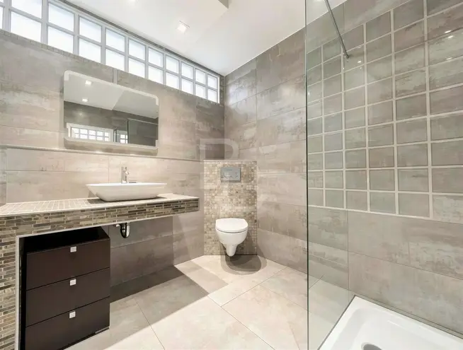 4 Zimmer Haus mit 195 m² in Köln – Bild 7