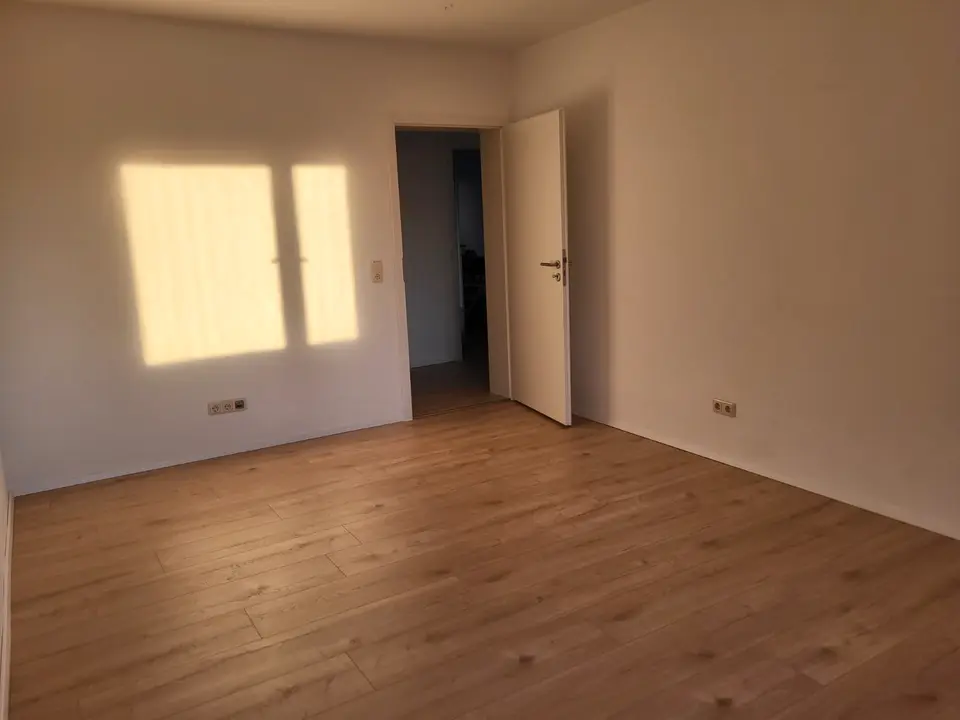 2 Zimmer Wohnung mit 66 m² in Regensburg – Bild 1