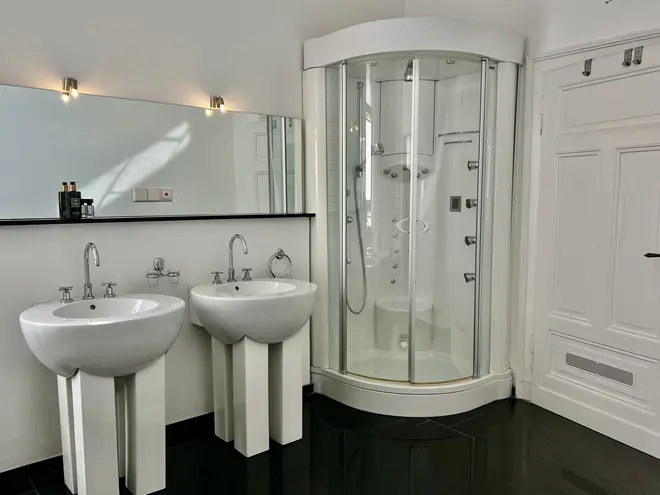 5 Zimmer Wohnung mit 155 m² in Karlsruhe – Bild 4