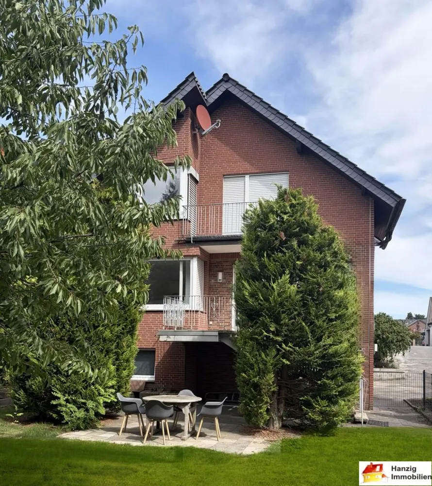 3 Zimmer Wohnung mit 110 m² in Bielefeld – Bild 1