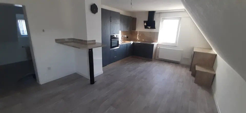 3 Zimmer Wohnung mit 100 m² in Siegen – Bild 8