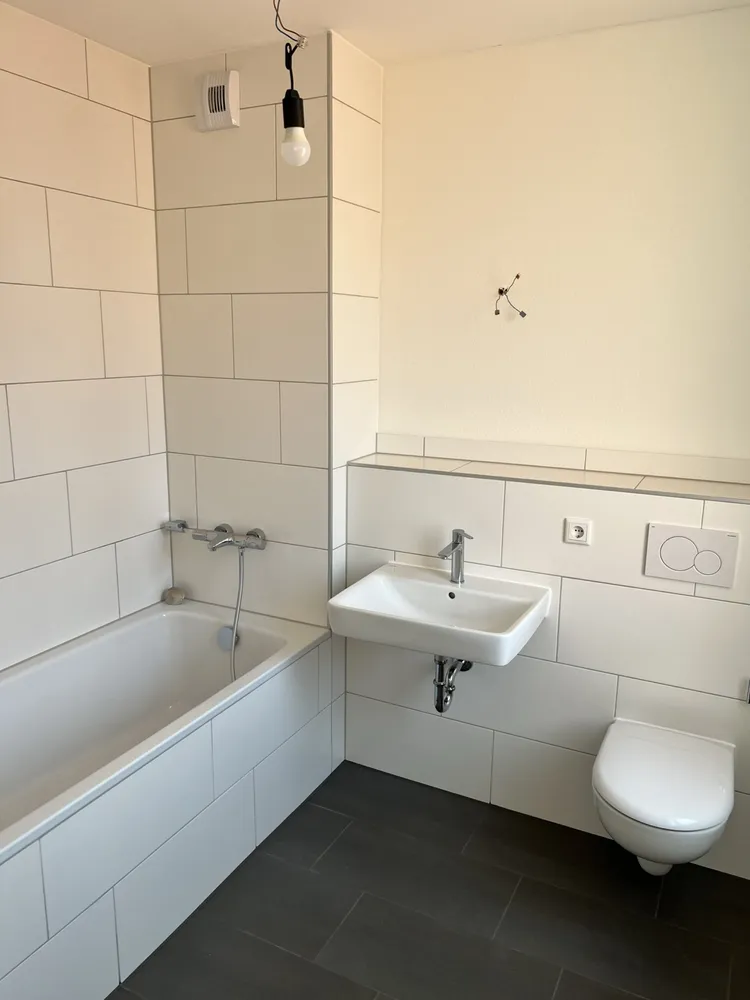 4 Zimmer Wohnung mit 121 m² in Frankfurt am Main – Bild 4