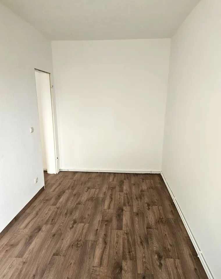 4 Zimmer Wohnung mit 70 m² in Sangerhausen – Bild 7
