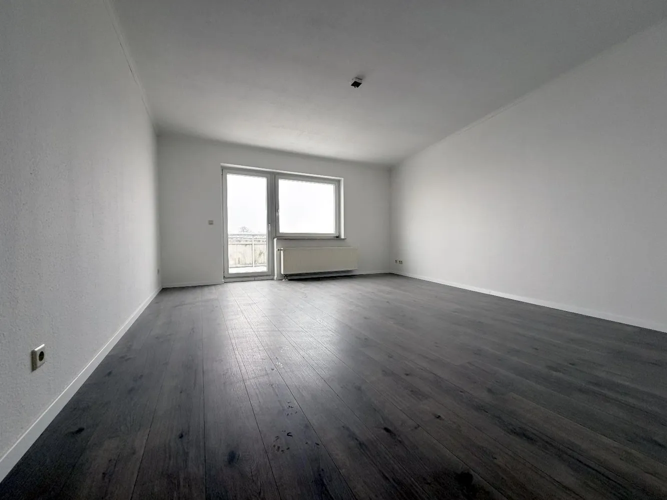 3 Zimmer Wohnung mit 82 m² in Magdeburg – Bild 2
