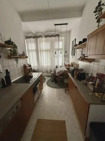 2 Zimmer Wohnung mit 42 m² in Erfurt – Bild 2