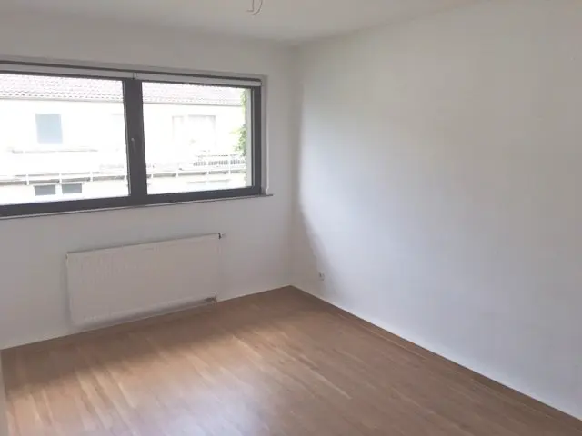 3 Zimmer Wohnung mit 83 m² in Krefeld – Bild 3