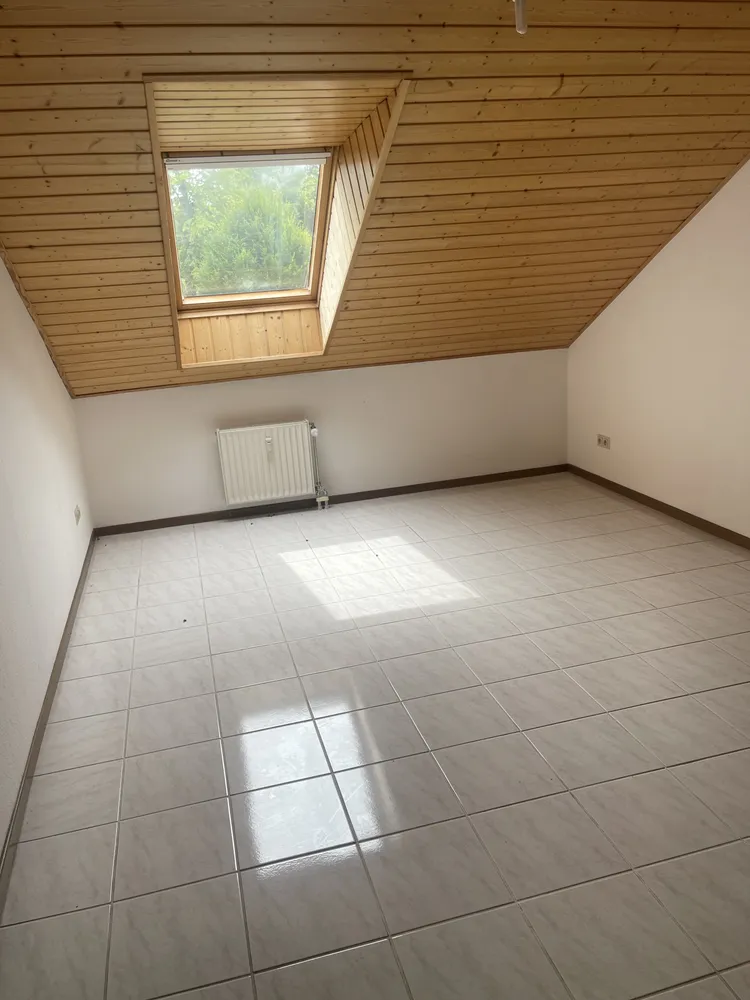 5 Zimmer Wohnung mit 140 m² in Worms – Bild 1