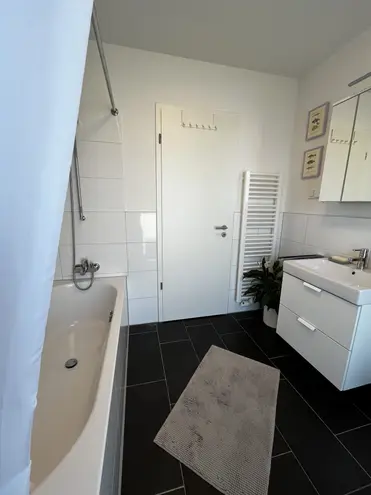 2 Zimmer Wohnung mit 70 m² in Frankfurt am Main – Bild 9