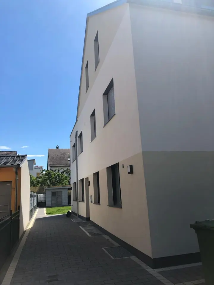 4 Zimmer Wohnung mit 110 m² in Ettlingen – Bild 2