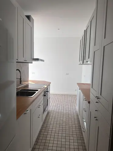2 Zimmer Wohnung mit 98 m² in Frankfurt am Main – Bild 10