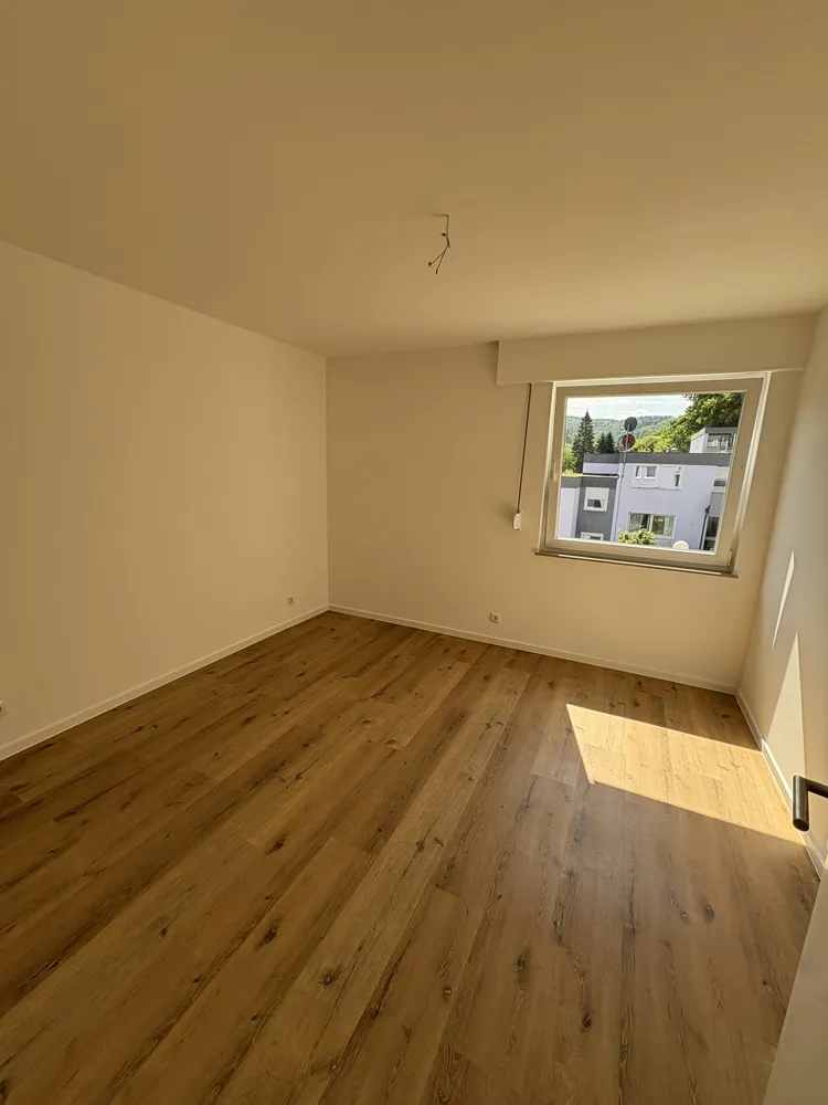 4 Zimmer Wohnung mit 85 m² in Siegen – Bild 3