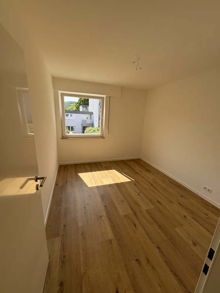 4 Zimmer Wohnung mit 85 m² in Siegen – Bild 4