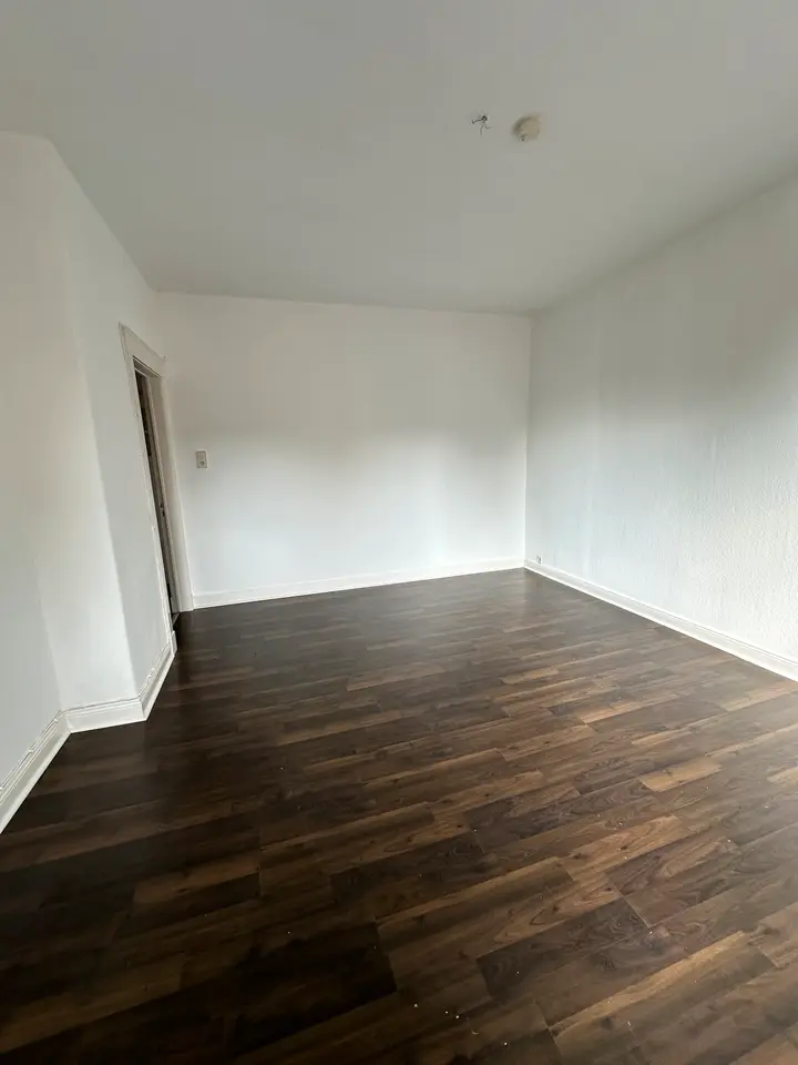 2 Zimmer Wohnung mit 56 m² in Neumünster – Bild 2