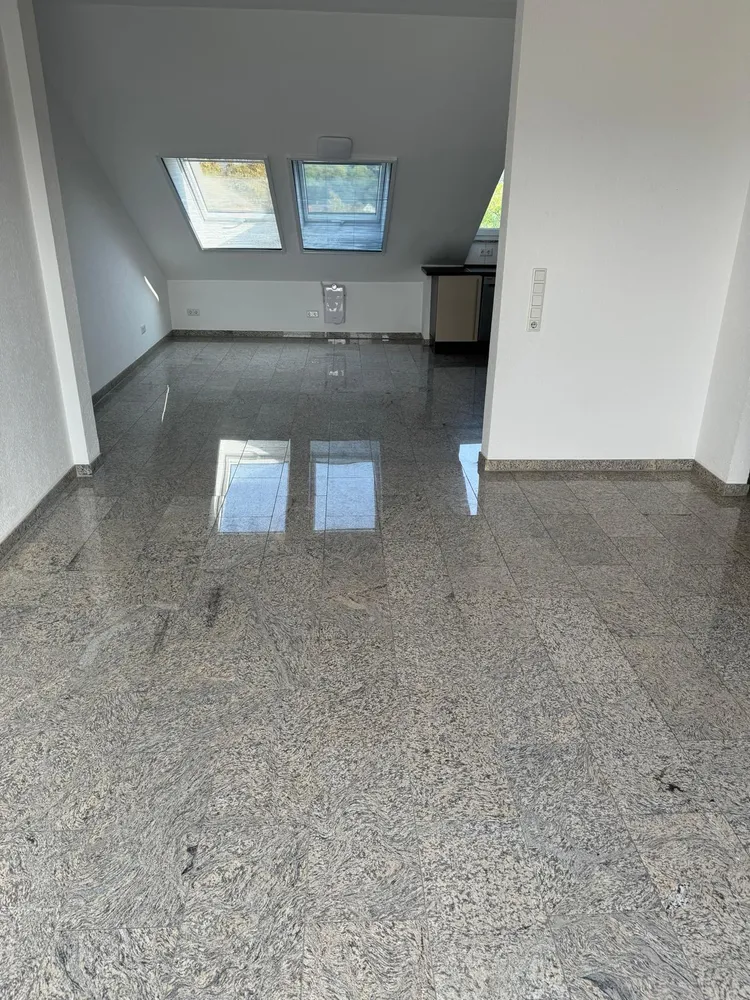 4 Zimmer Wohnung mit 98 m² in Wuppertal – Bild 1