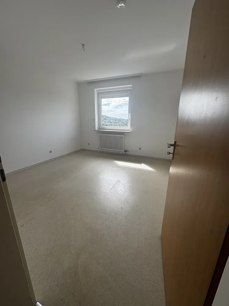4 Zimmer Wohnung mit 89 m² in Saarbrücken – Bild 9