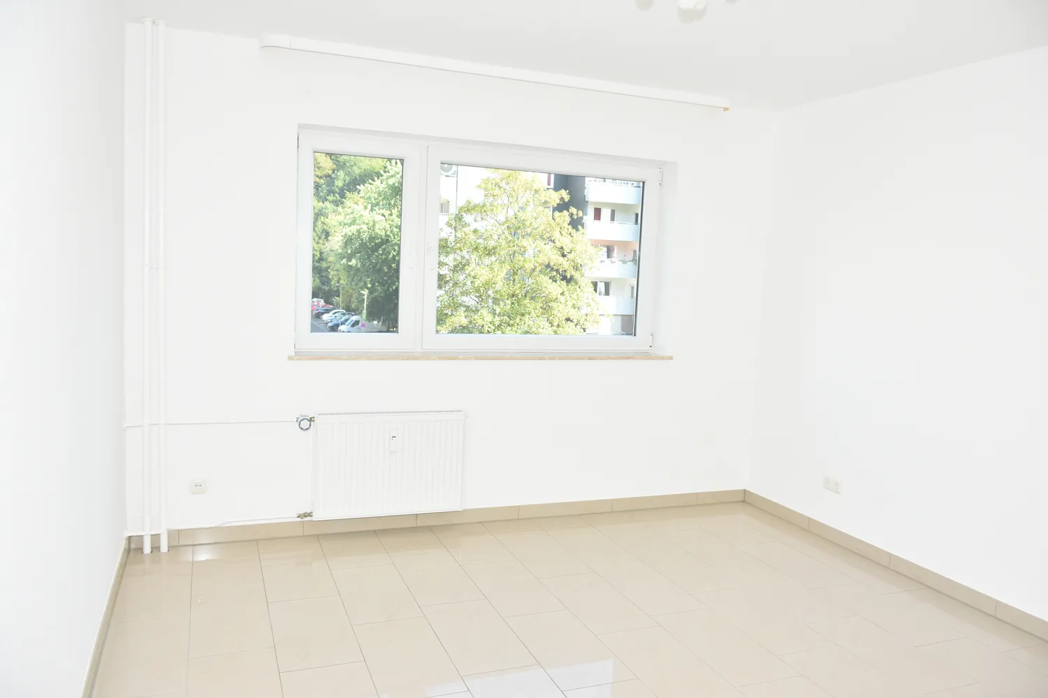 3 Zimmer Wohnung mit 76 m² in Leverkusen – Bild 2
