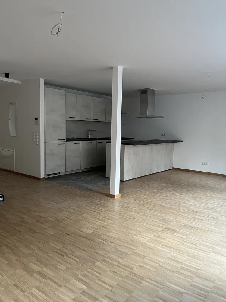 3 Zimmer Wohnung mit 93 m² in Reutlingen – Bild 2