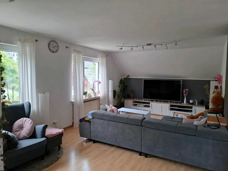 6 Zimmer Haus mit 115 m² in Siegen – Bild 2