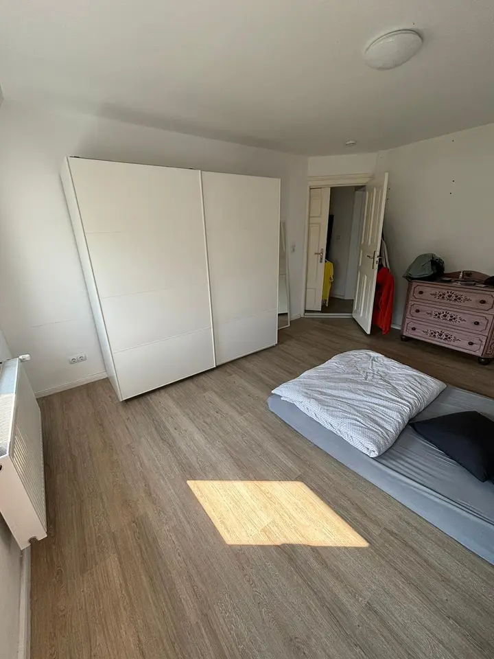 4 Zimmer Wohnung mit 78 m² in Bremerhaven – Bild 2