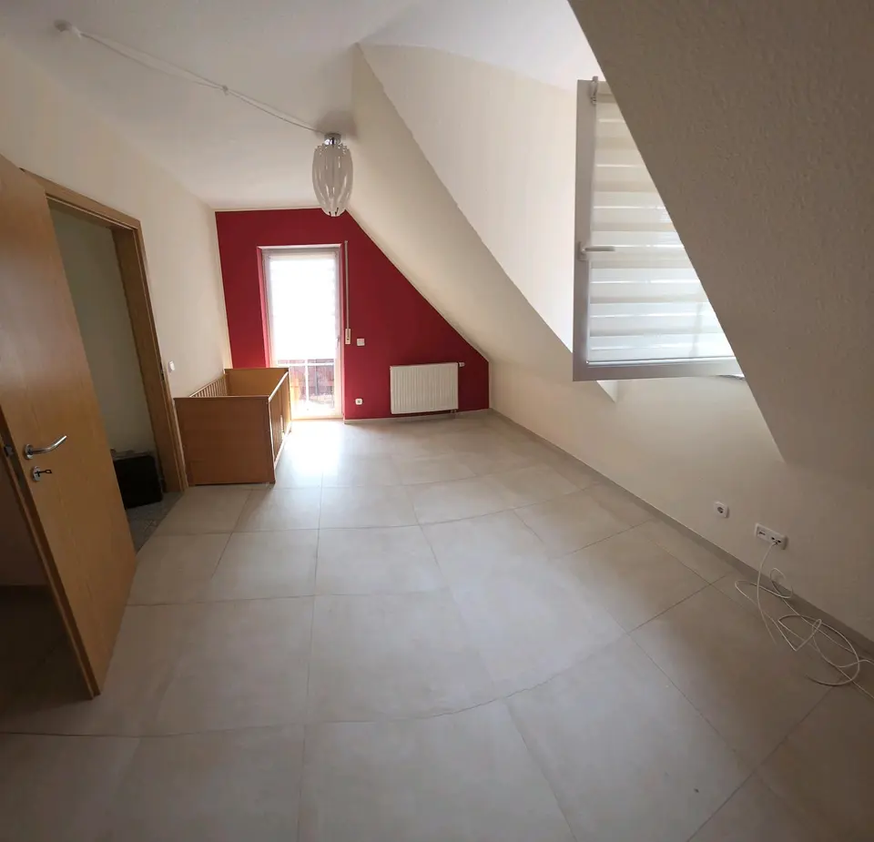 6 Zimmer Haus mit 147 m² in Würzburg – Bild 8