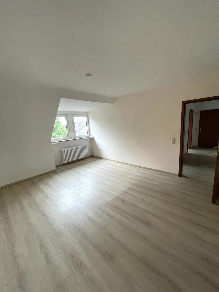 2 Zimmer Wohnung mit 55 m² in Köln – Bild 1