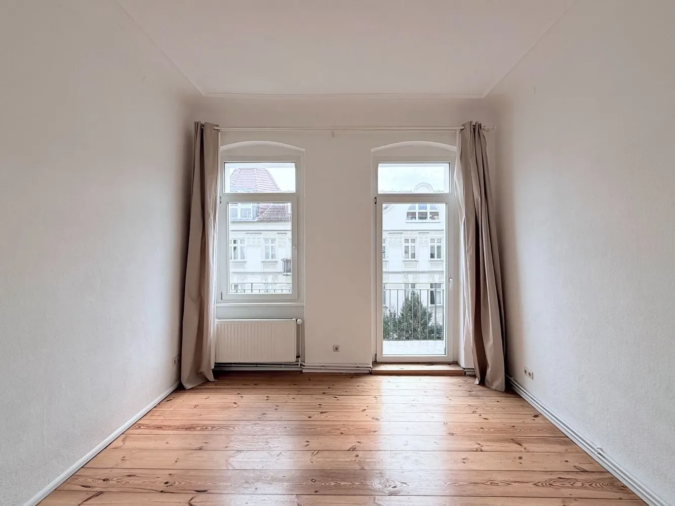2 Zimmer Wohnung mit 85 m² in Berlin – Bild 2