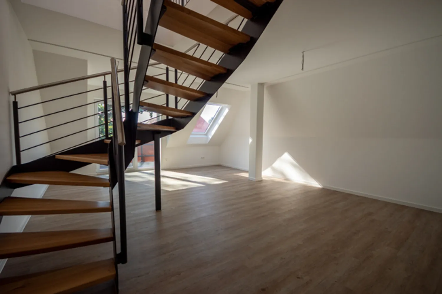 4 Zimmer Wohnung mit 117 m² in Dresden – Bild 6