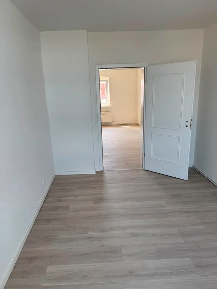 4 Zimmer Wohnung mit 125 m² in Schwerin – Bild 6