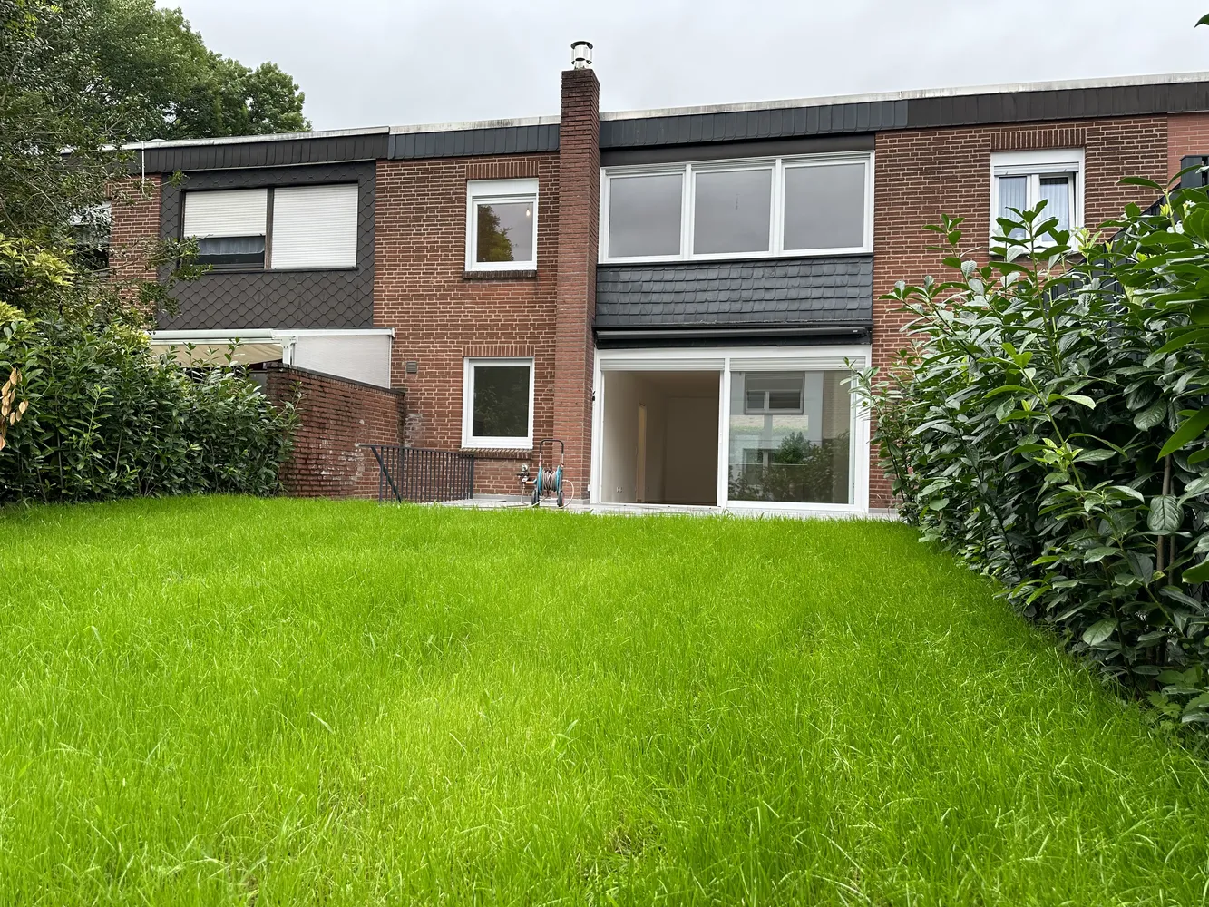 4 Zimmer Haus mit 119 m² in Leverkusen – Bild 1