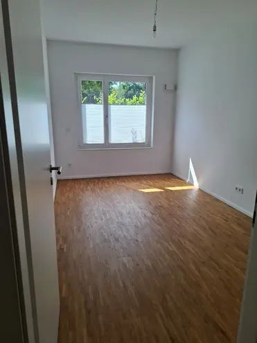 3 Zimmer Wohnung mit 80 m² in Frankfurt am Main – Bild 2